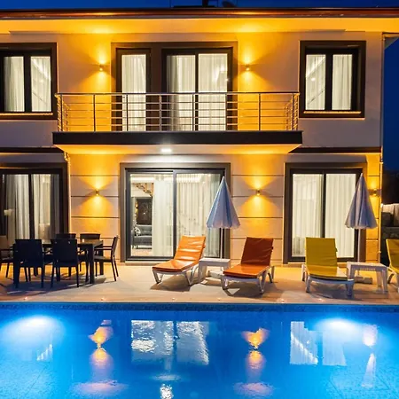 Ξενοδοχείο Parla 4*